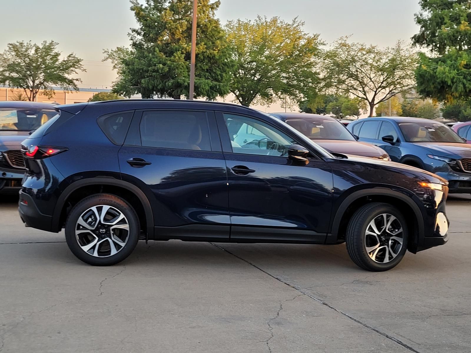 New 2026 Mazda CX-5 2.5 S Preferred SUV