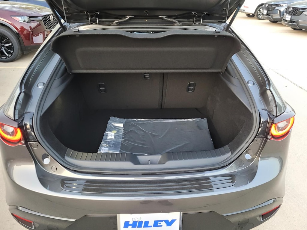 New 2026 Mazda Mazda3 2.5 S Preferred Hatchback