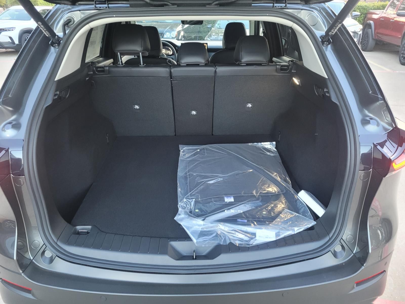 New 2026 Mazda CX-5 2.5 S Preferred SUV