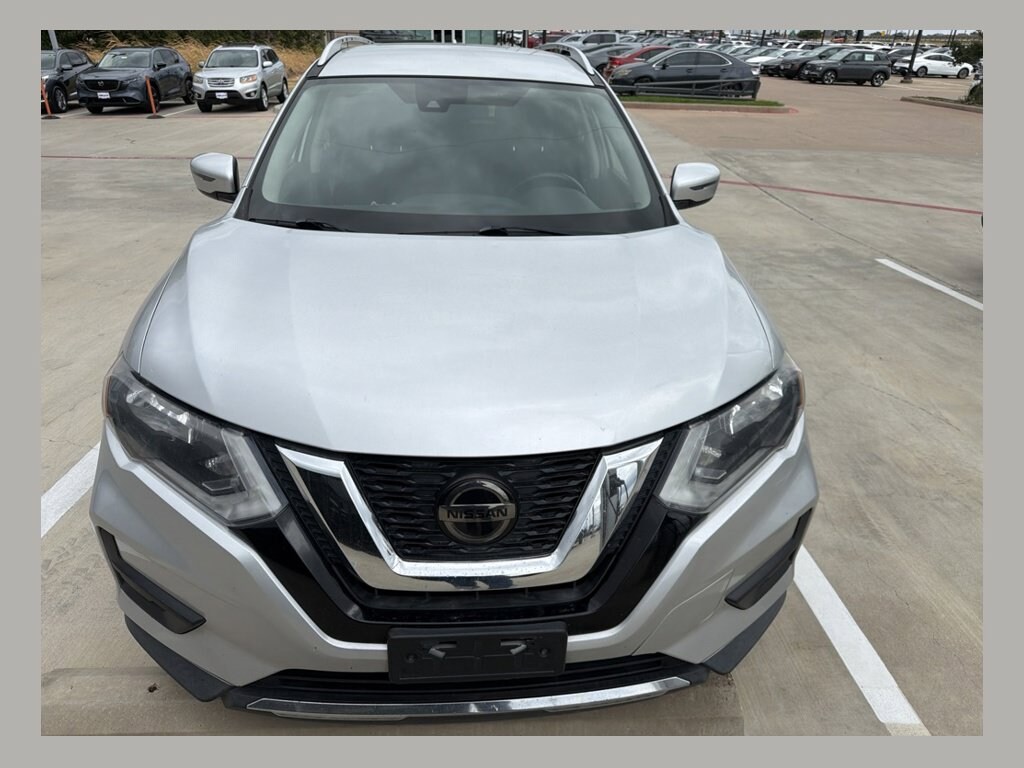 Used 2020 Nissan Rogue SV SUV