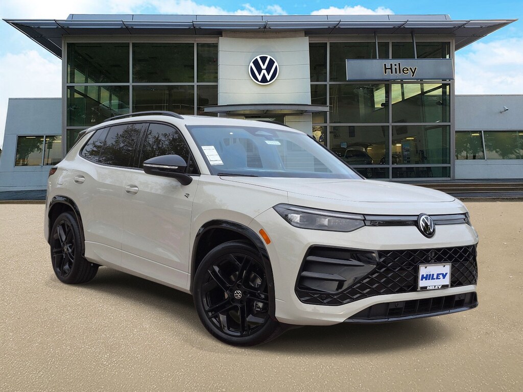 New 2026 Volkswagen Tiguan SE R-Line Black SUV