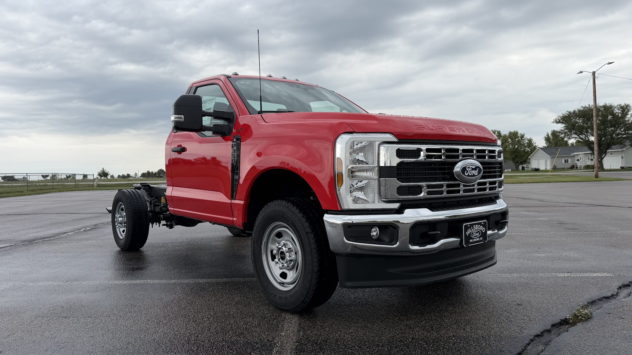 2027 Ford F-350 Super Duty Chassis Cab