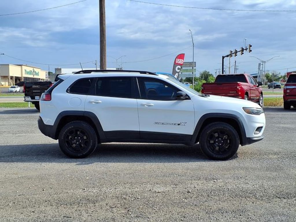 Used 2022 Jeep Cherokee X SUV