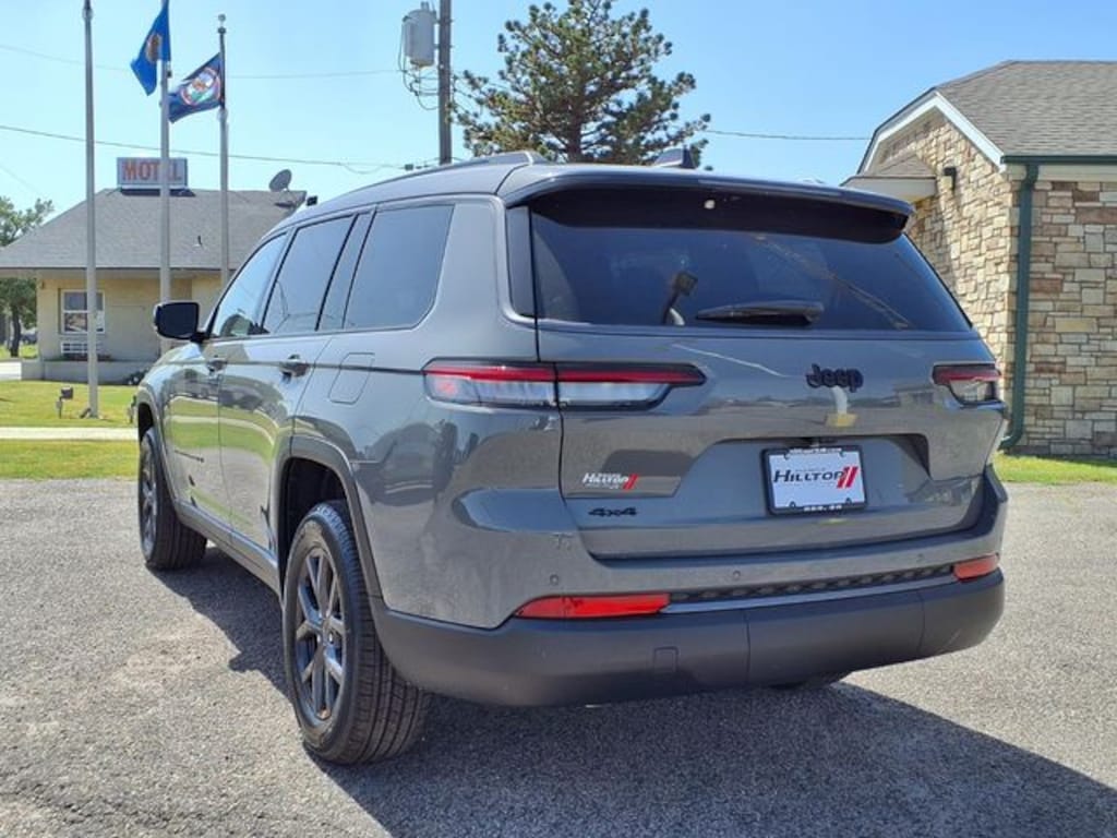 New 2027 Jeep Grand Cherokee L LAREDO ALTITUDE 4X4 Sport Utility