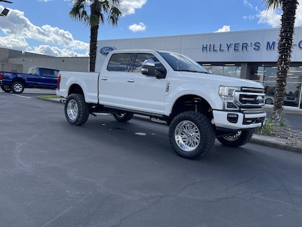2022 Ford F-350 Platinum Truck Crew Cab