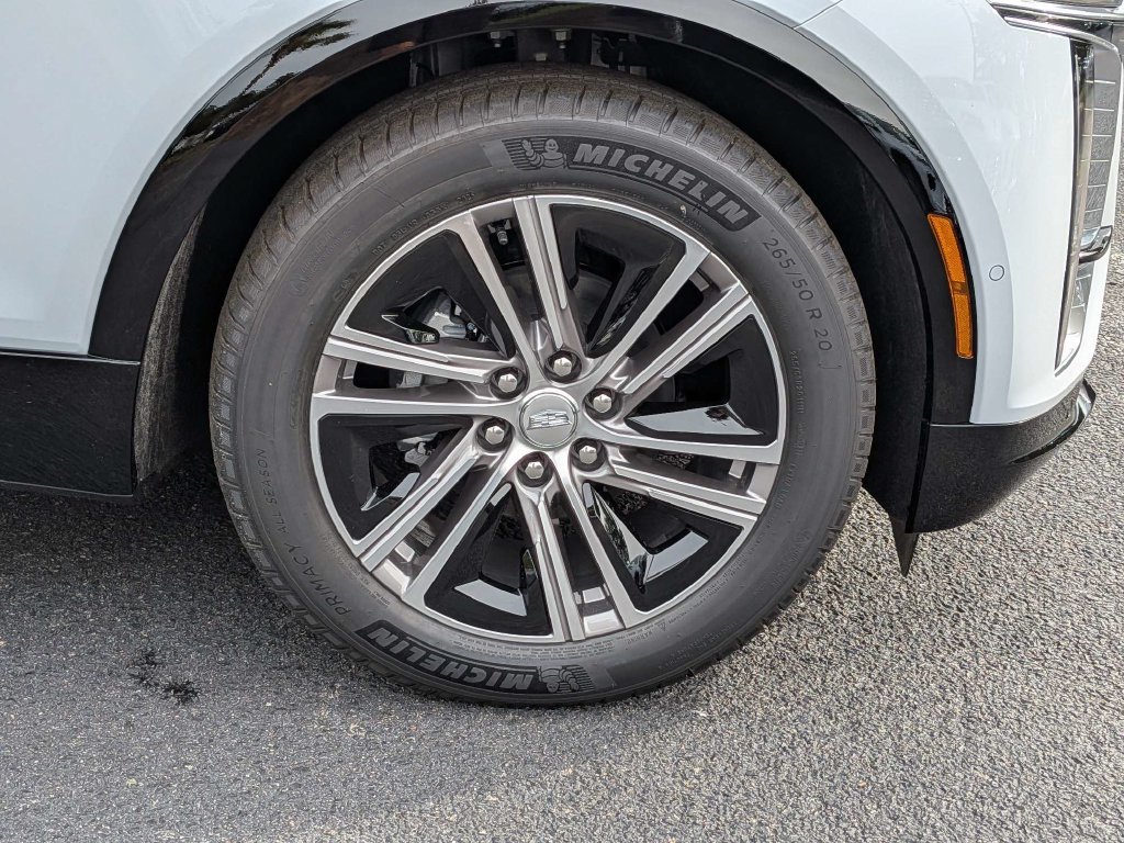 2027 Cadillac LYRIQ Luxury - Photo 13
