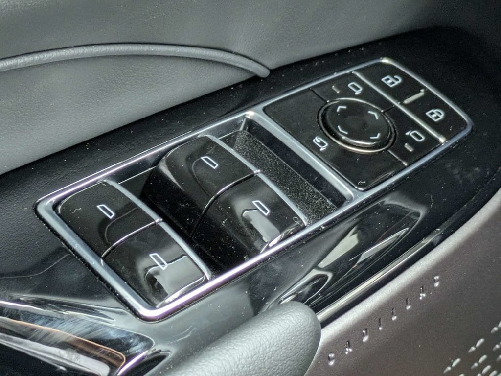 2026 Cadillac LYRIQ Luxury - Photo 29