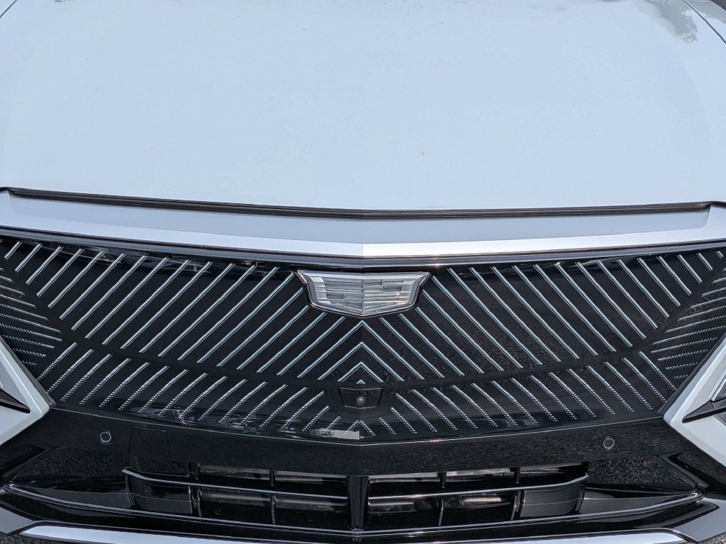 2027 Cadillac LYRIQ Luxury - Photo 10