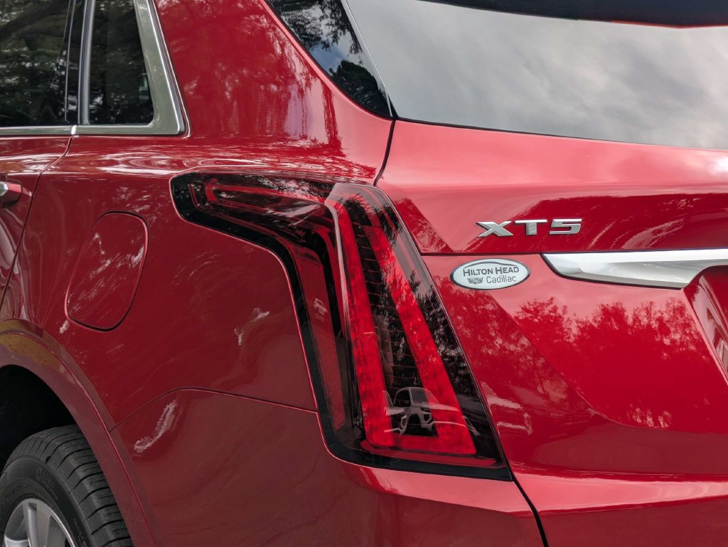 New 2026 CADILLAC XT5 Premium Luxury SUV