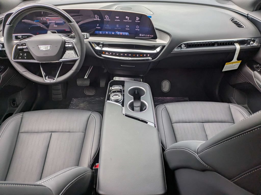2026 Cadillac LYRIQ Luxury - Photo 17