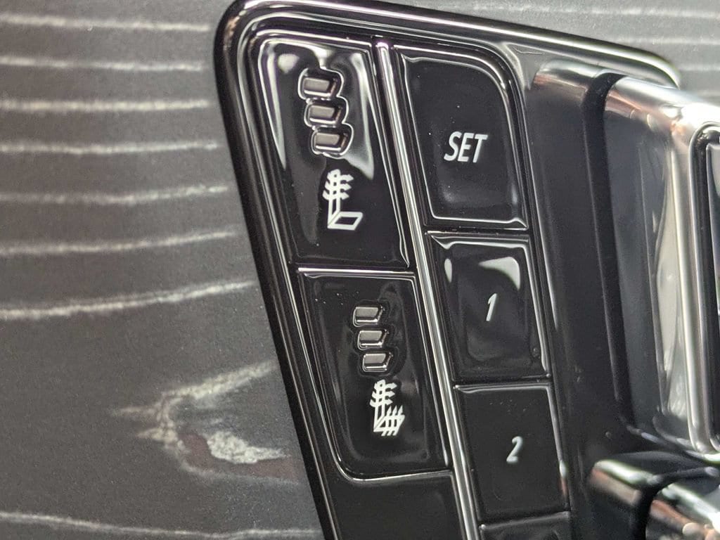 2026 Cadillac LYRIQ Luxury - Photo 27