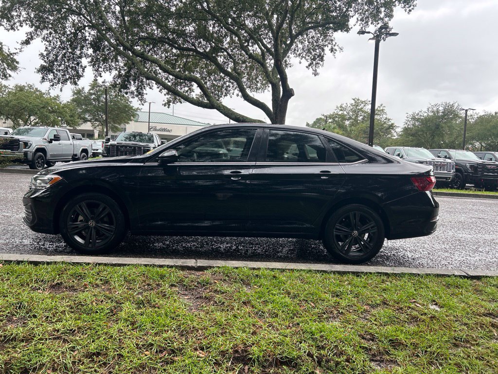 2022 Volkswagen Jetta SE