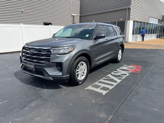 2025 Ford Explorer