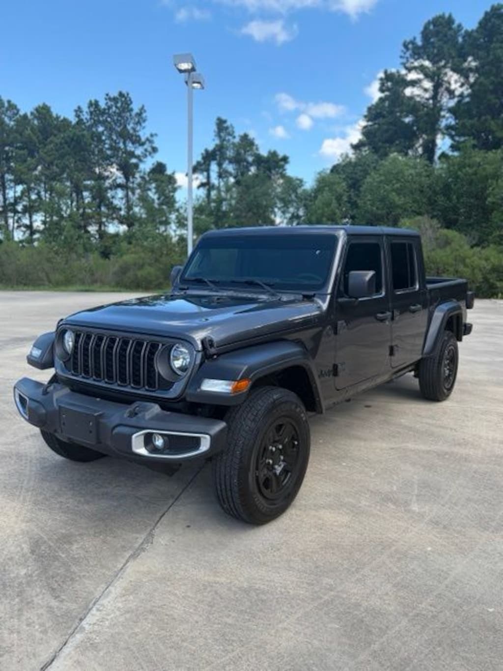 Used 2024 Jeep Gladiator Sport Truck