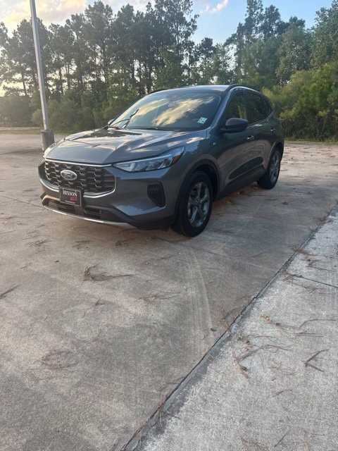 2025 Ford Escape Hybrid ST-Line