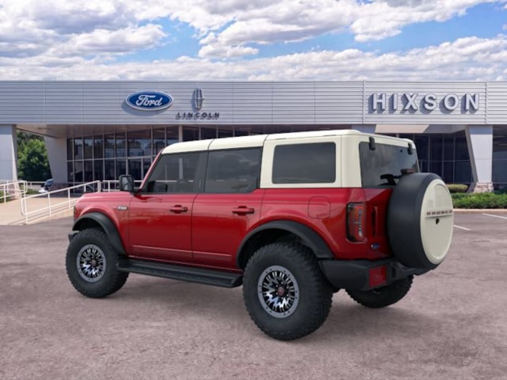 New 2026 Ford Bronco Outer Banks SUV