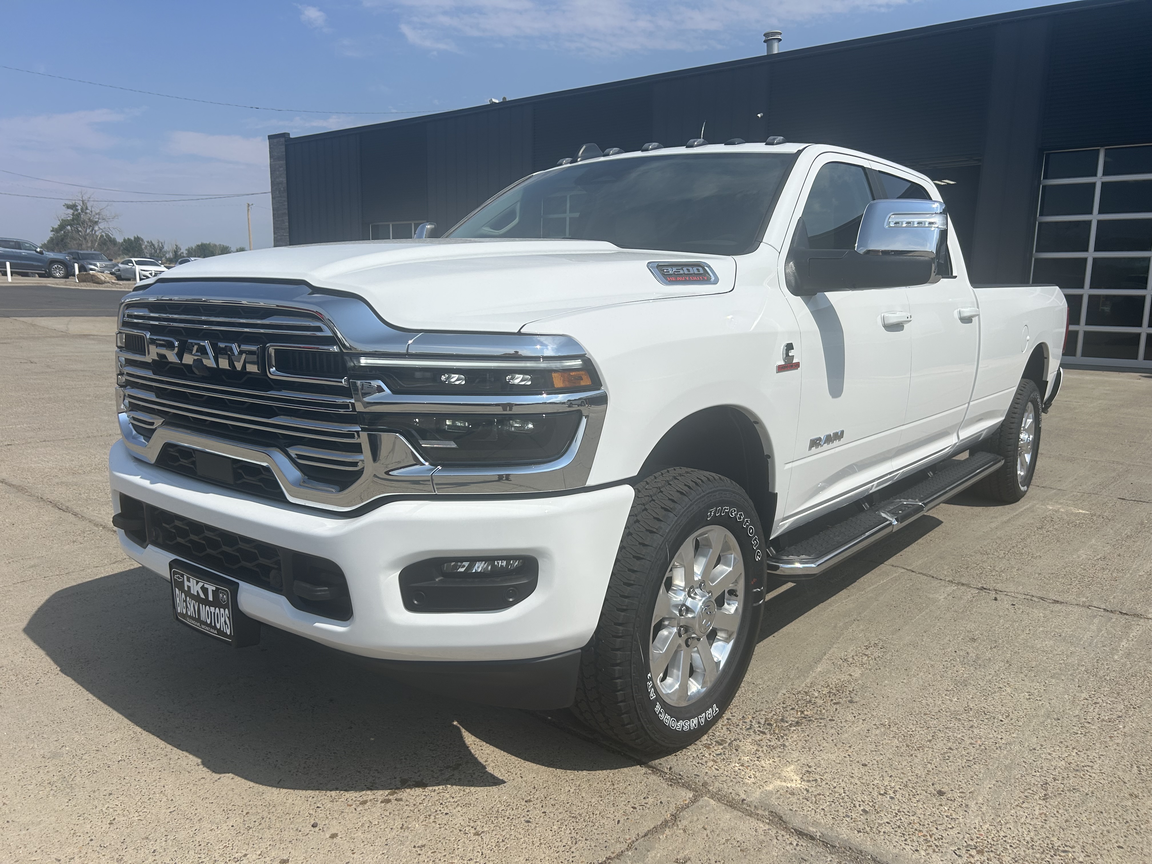 2026 Ram 3500 LARAMIE CREW CAB 4X4 8' BOX Pickup