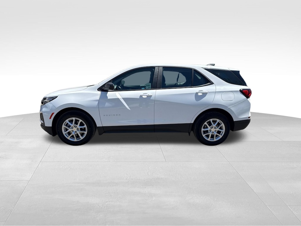 Used 2024 Chevrolet Equinox LS SUV