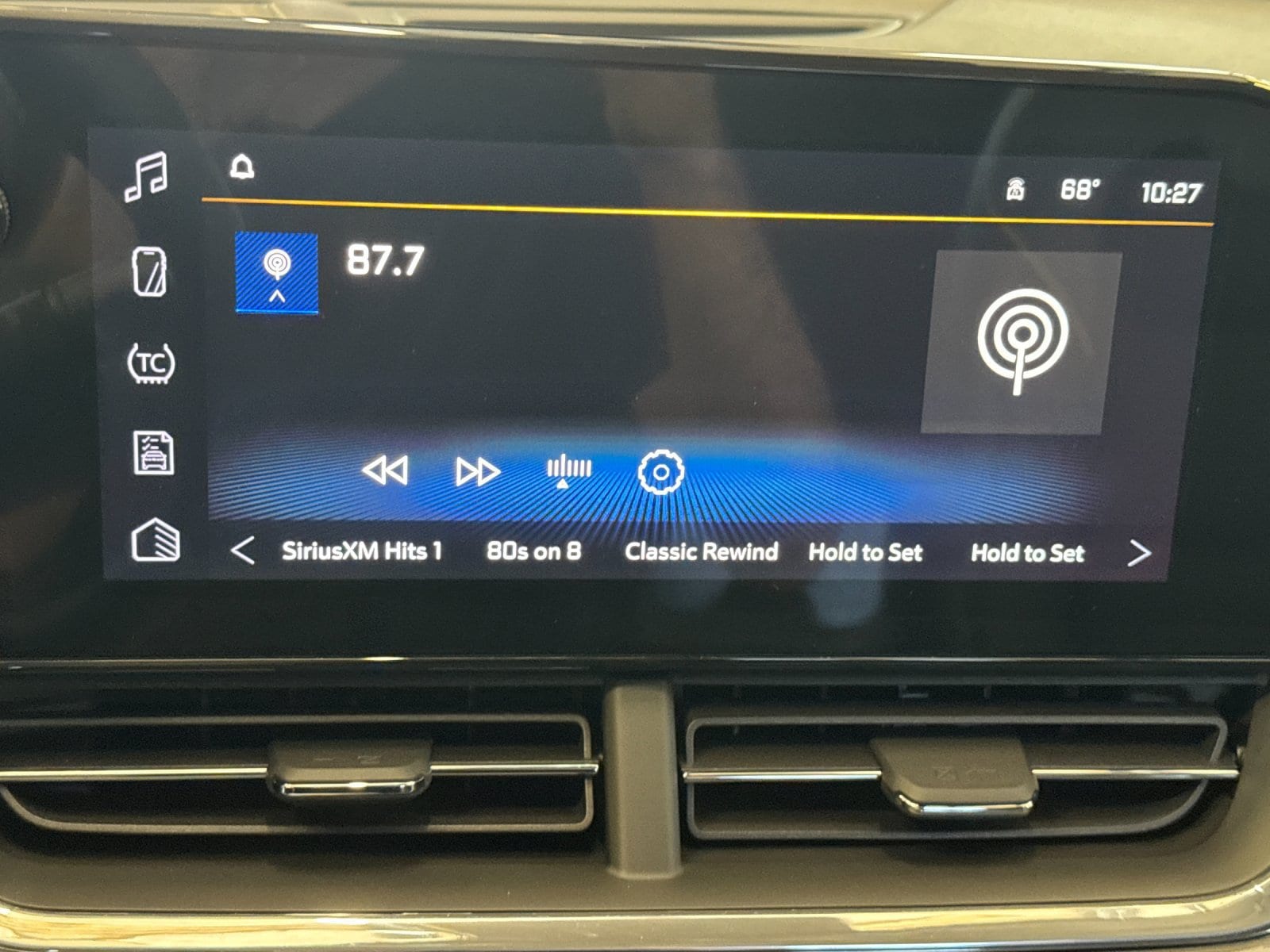 2026 Chevrolet Trax Activ - Photo 19