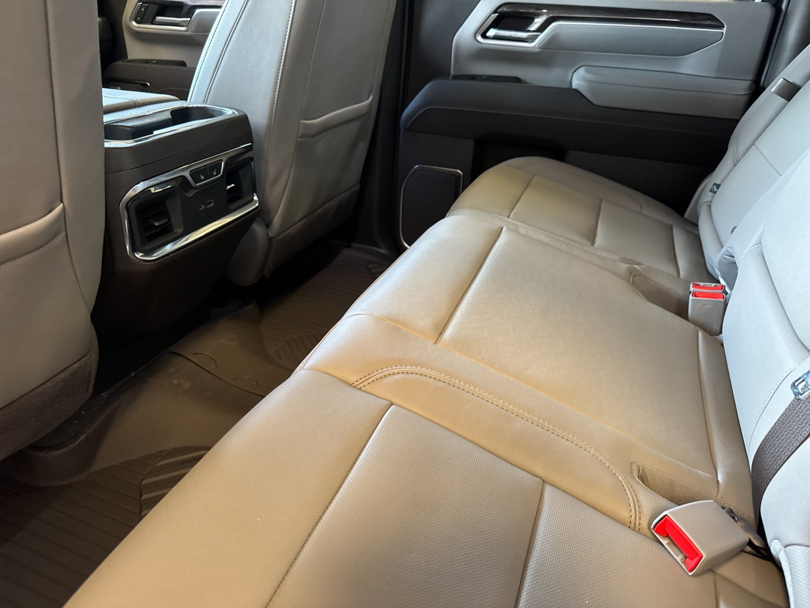 2026 Chevrolet Silverado 2500 HD LTZ - Photo 13