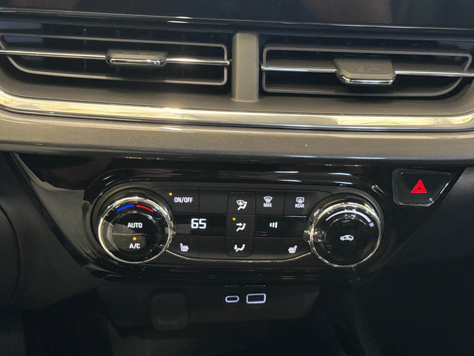2026 Chevrolet Trax Activ - Photo 21