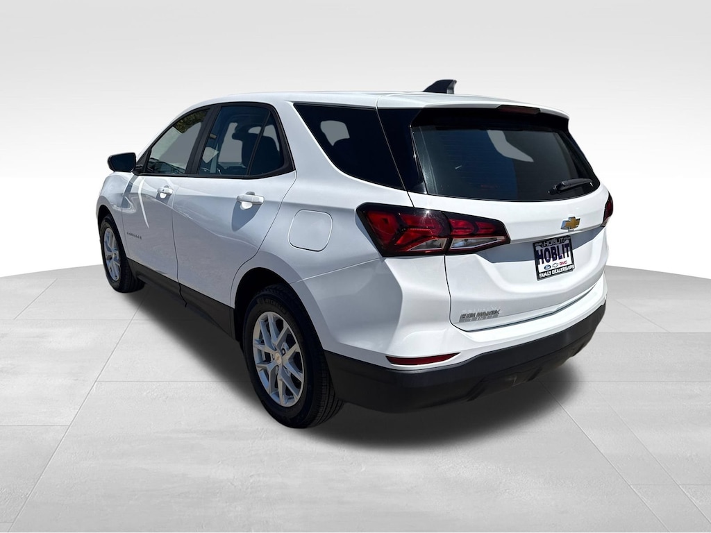 Used 2024 Chevrolet Equinox LS SUV