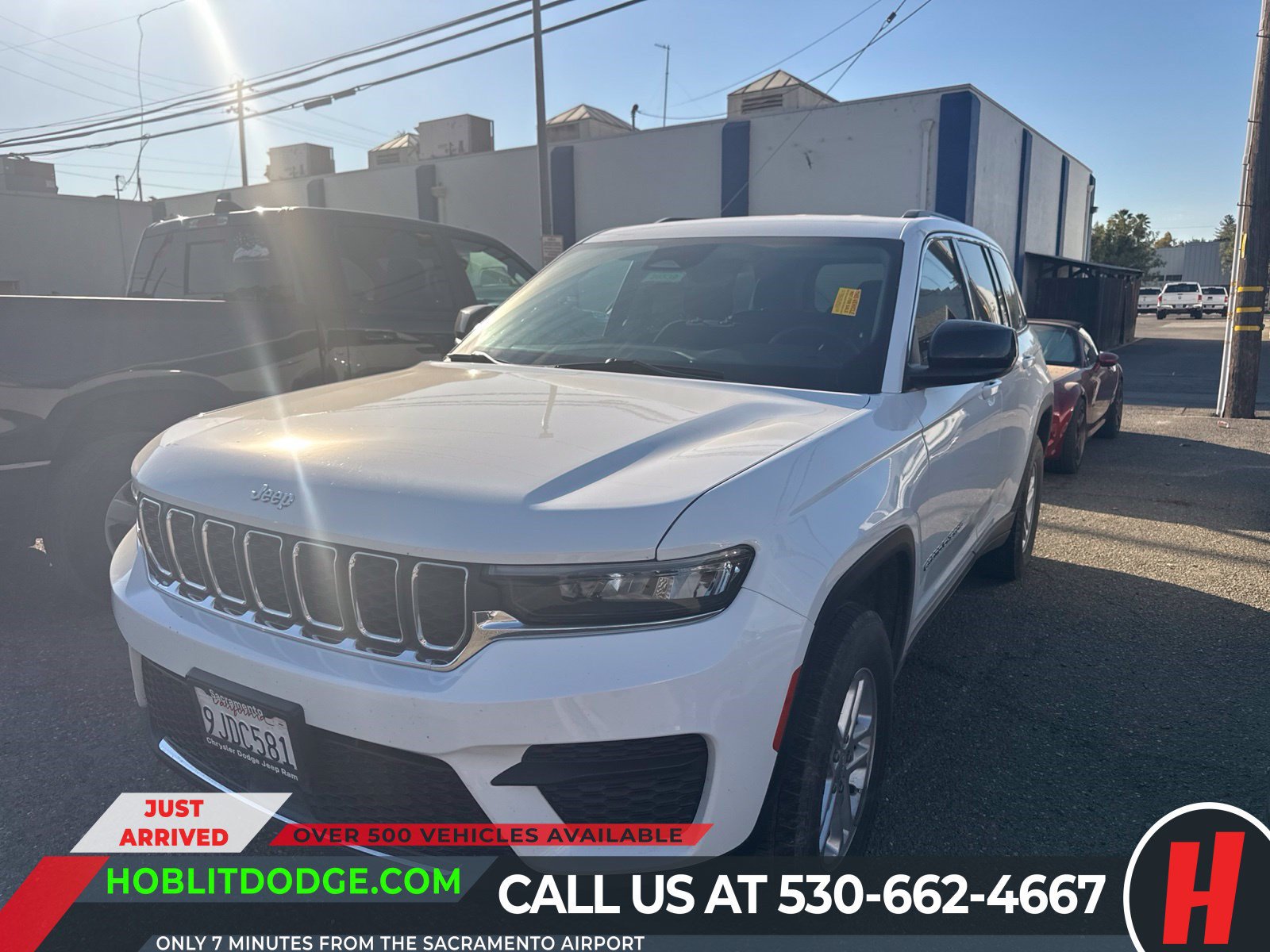 2023 Jeep Grand Cherokee Laredo