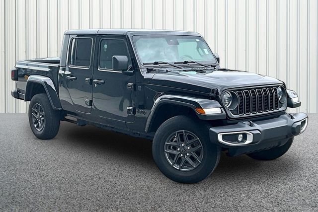2024 Jeep Gladiator