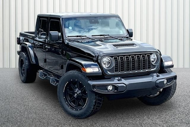 2025 Jeep Gladiator