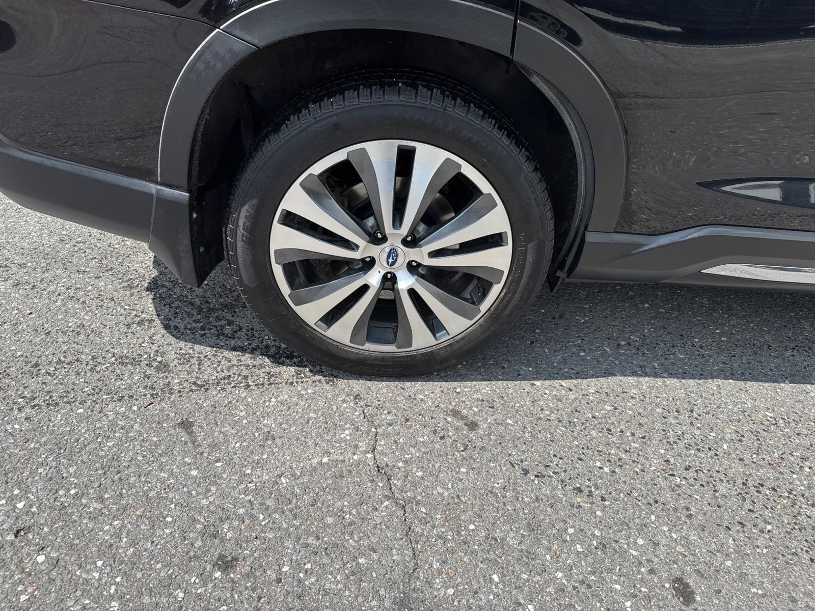 2019 Subaru Ascent Limited - Photo 10