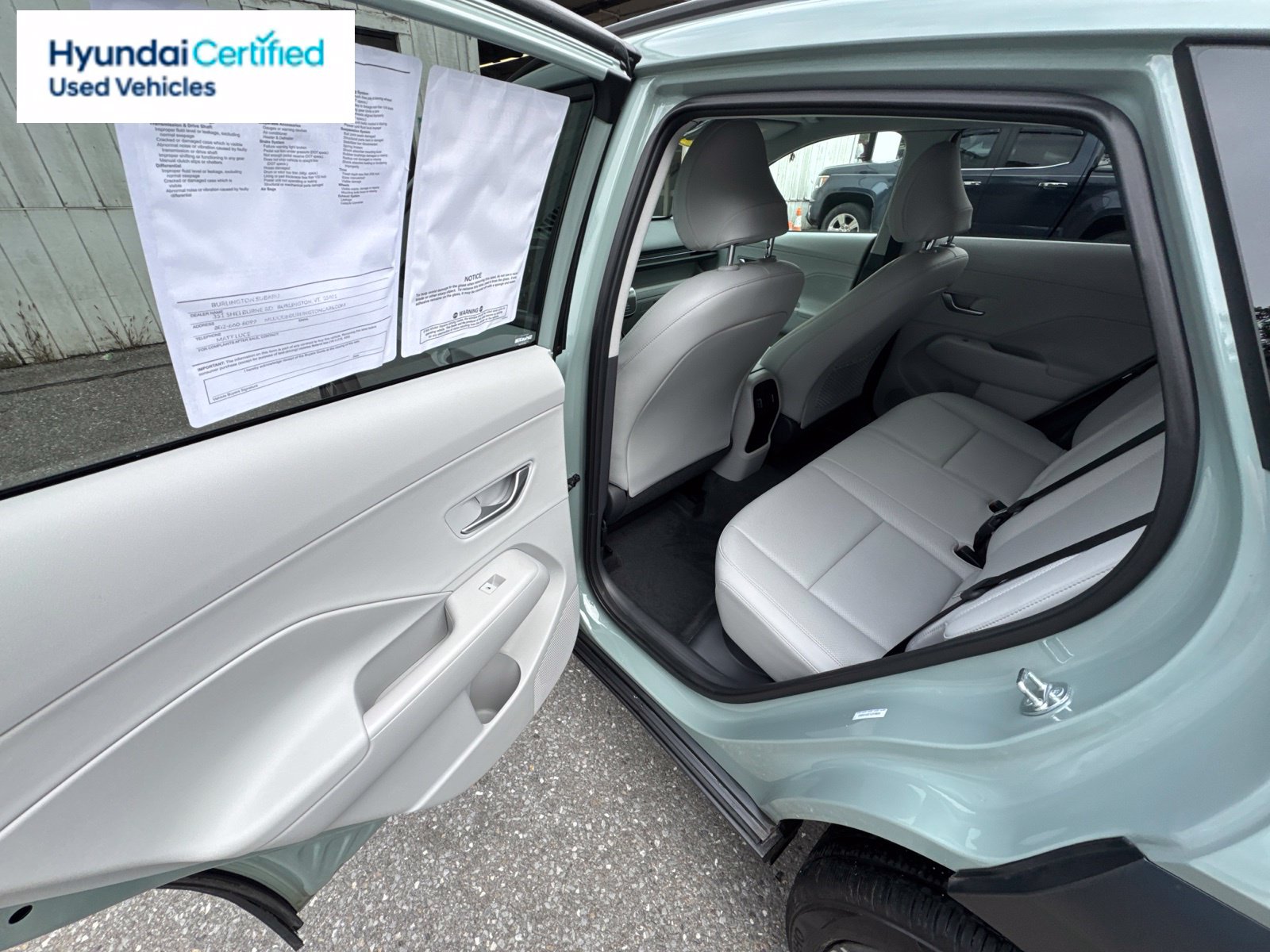 2026 Hyundai Kona SEL Premium - Photo 18