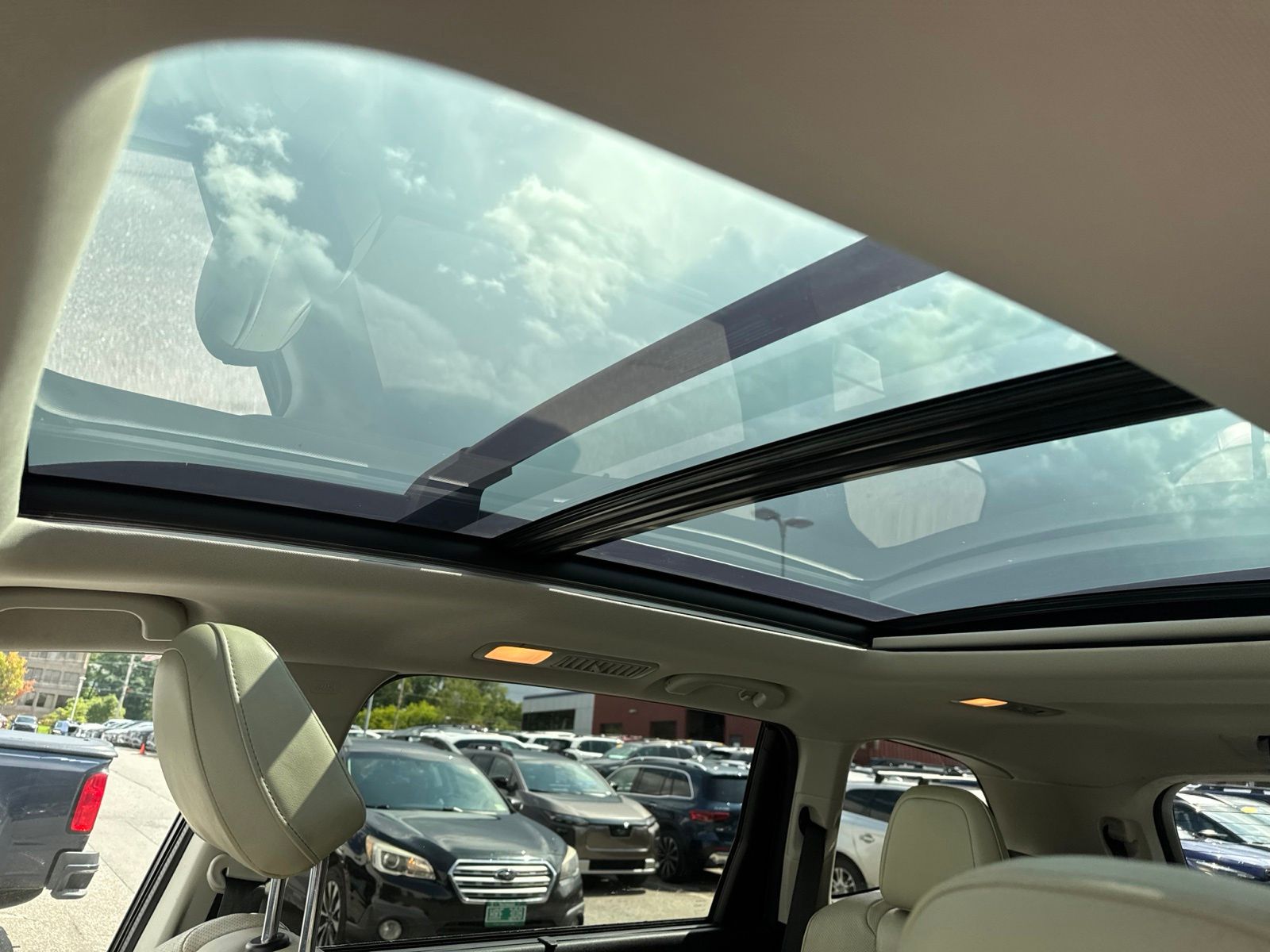 2019 Subaru Ascent Limited - Photo 12