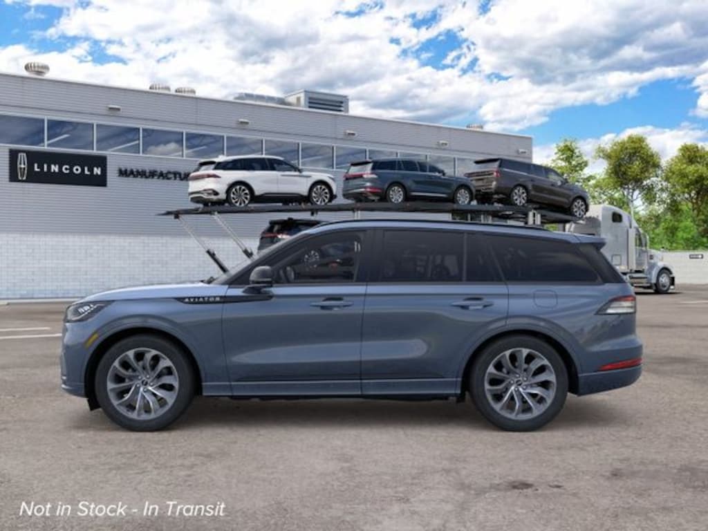 New 2026 Lincoln Aviator Premiere SUV