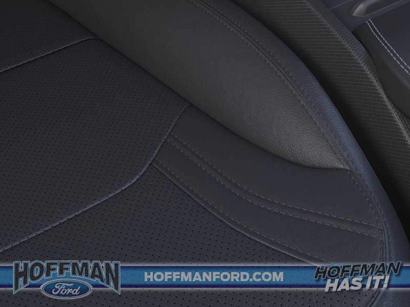 2025 Ford Mustang Mach-E Premium - Photo 16