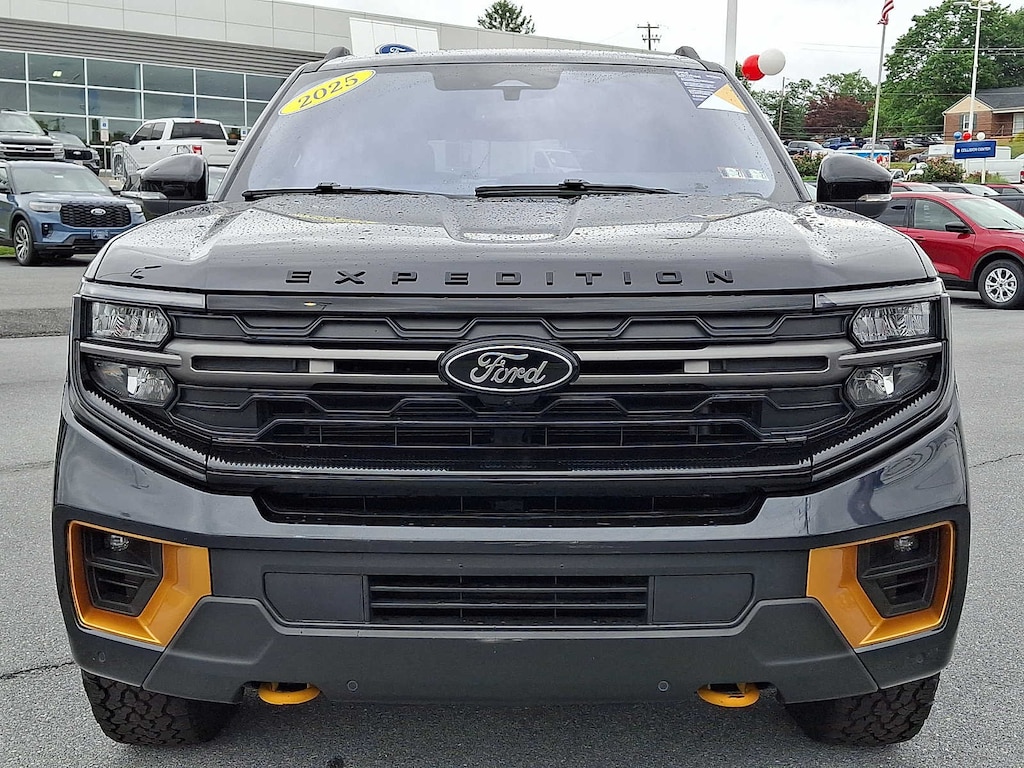 Certified 2025 Ford Expedition Tremor 4x4
