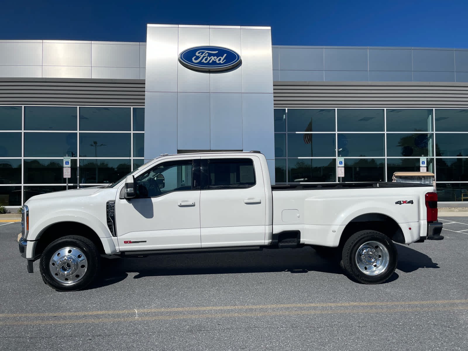 2023 Ford F-450 Super Duty