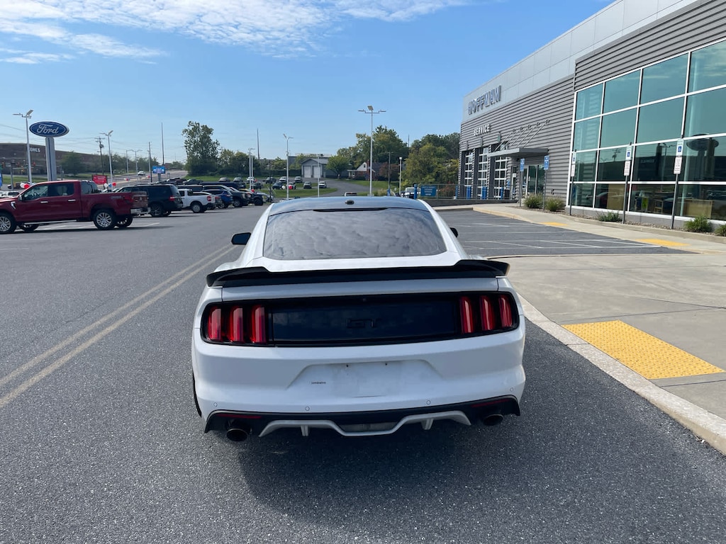 Used 2017 Ford Mustang GT Premium Fastback