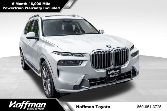 2026 BMW X7 40i
