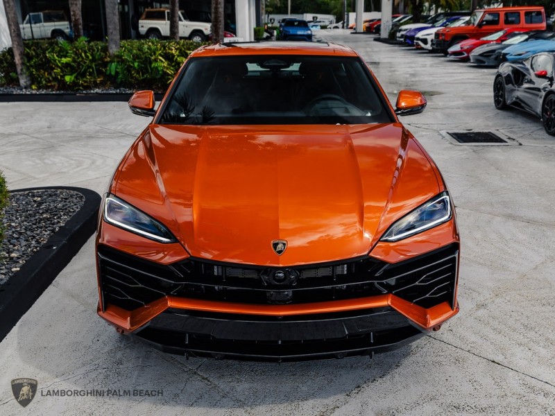 New 2026 Lamborghini Urus SE SUV