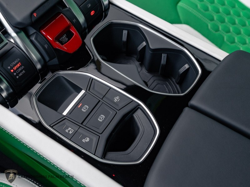 2026 Lamborghini Urus SE - Photo 20