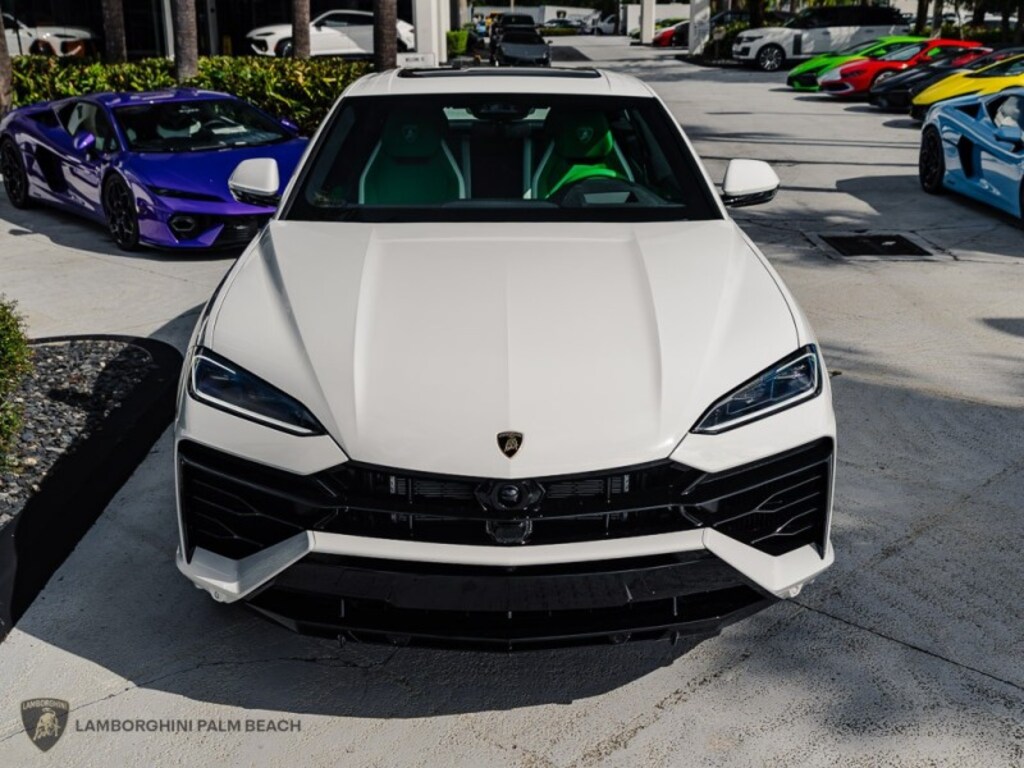 New 2026 Lamborghini Urus SE SUV