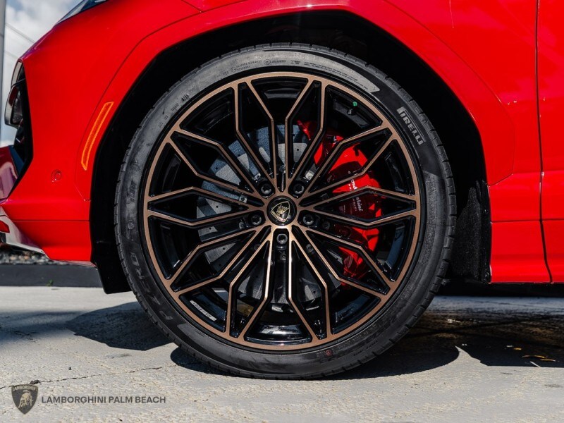 2026 Lamborghini Urus SE - Photo 20