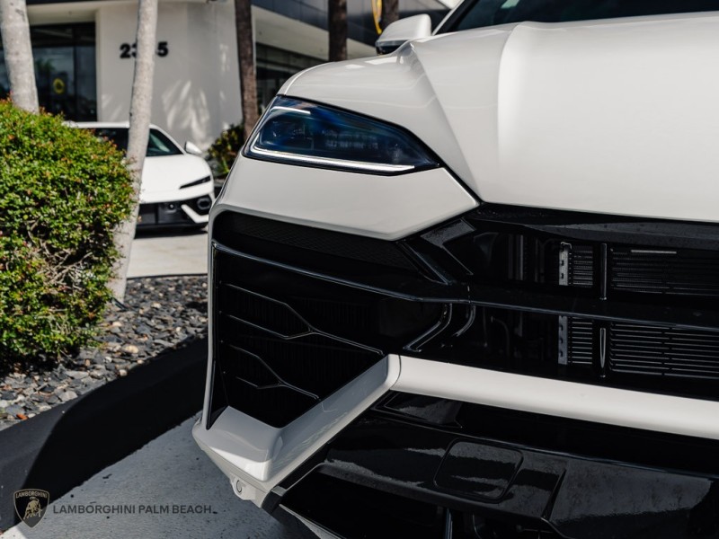 2026 Lamborghini Urus SE - Photo 7