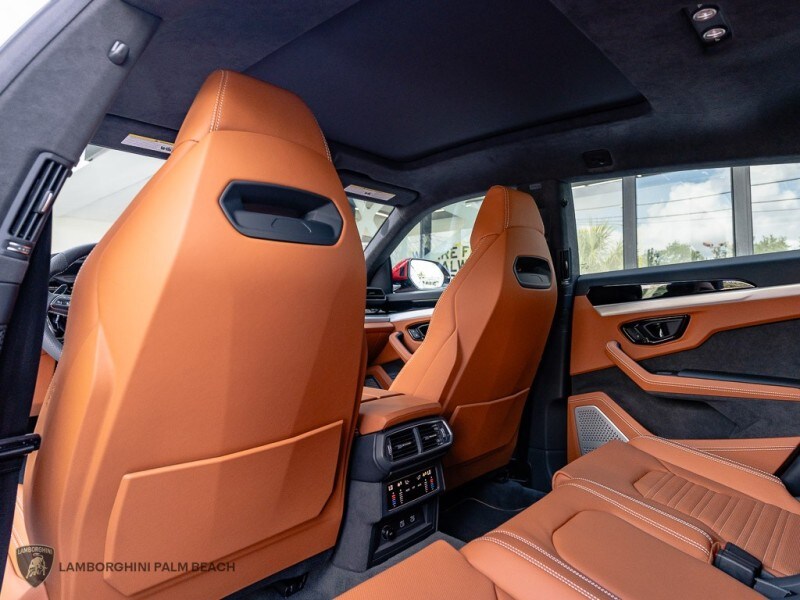 2026 Lamborghini Urus SE - Photo 18