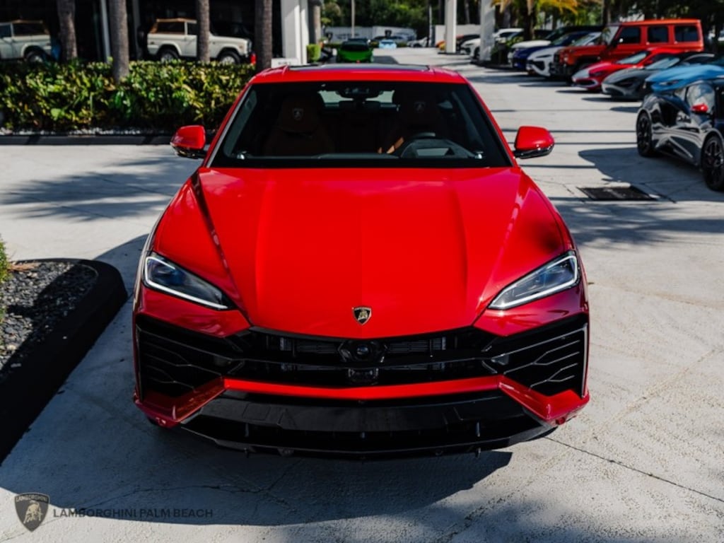 New 2026 Lamborghini Urus SE SUV