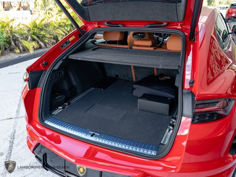 2026 Lamborghini Urus SE - Photo 19