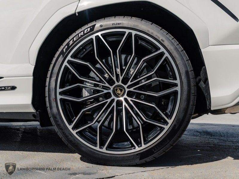 2026 Lamborghini Urus SE - Photo 30