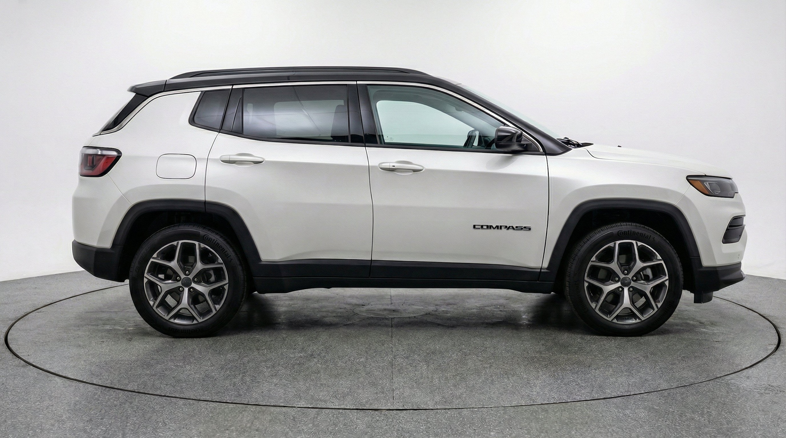 Thumbnail: 2025 Jeep Compass - 11
