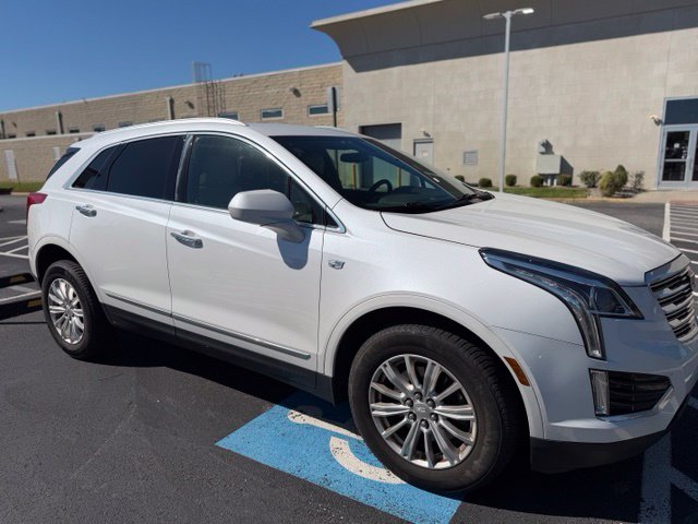 Used 2018 CADILLAC XT5 Base SUV