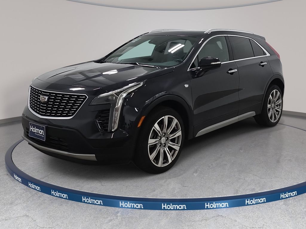  CADILLAC XT4